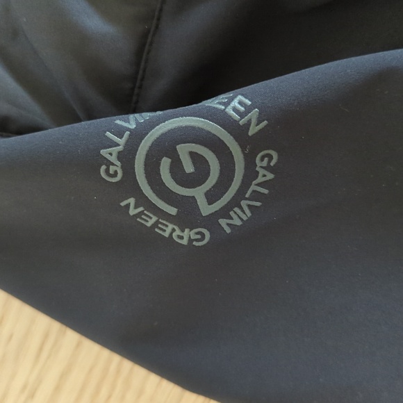 Galvin Green Liam - Windproof & Water repellent Jacket Size S in Black - Picture 5 of 12